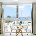 Casa El Volcan De Masdache, - Playa Chica Puerto del Carmen (Lanzarote)