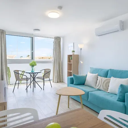 Casa El Volcan De Masdache, - Playa Chica Puerto del Carmen (Lanzarote)